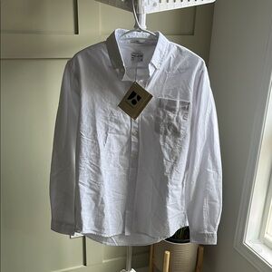 Frank and Oak Oxford button down shirt. Men’s size small NWT